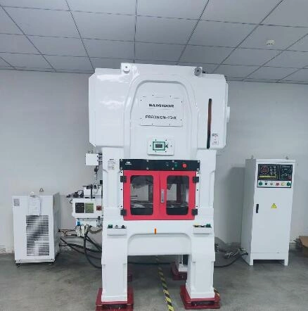 Gantry type 45-ton precision punching machine